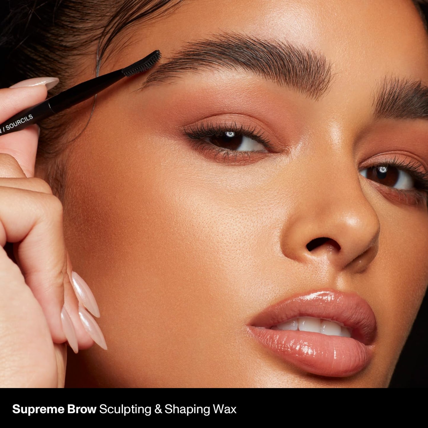 Morphe Supreme Brow Wax - Sculpting & Shaping Eyebrow Wax with a Long-Lasting, Water-Resistant Formula -Designed to Create a Fluffed or Laminated Look - Clear (0.21 oz)