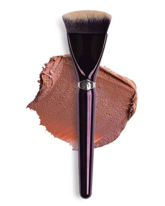 Anisa Beauty Crescent Contour Brush | Soft Dense Fibers for Sculpting, Cream and Powder Bronzers | Vegan & Cruely-Free