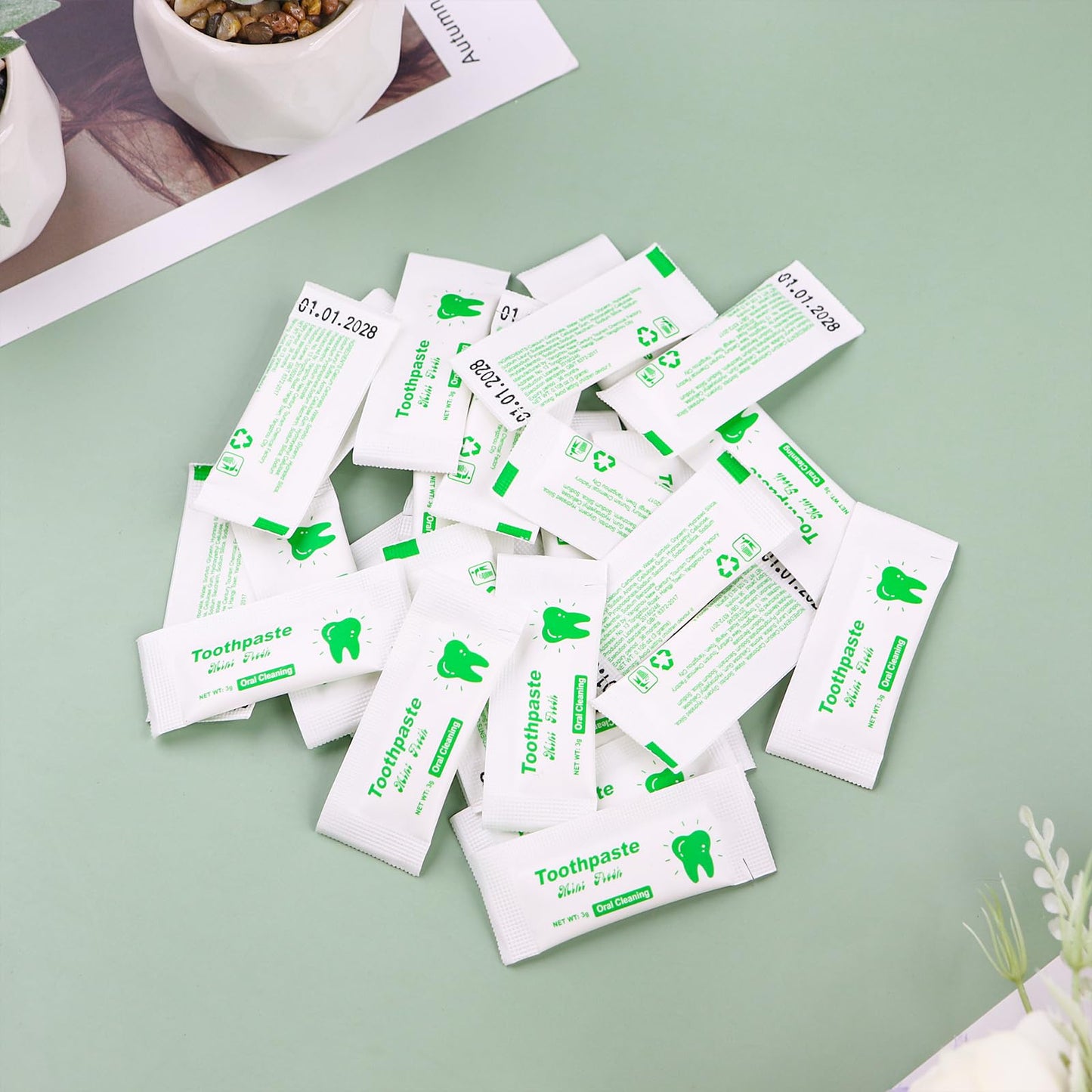 HAIFOTRVA Too Small Bulk Travel Size Toothpaste Pack of 200,0.105 oz Extra Small Toothpaste Travel Size Bulk Mint Mini Disposable Toothpaste for Hotel,Guests,Homeless,Charity(Only Good for Single Use)
