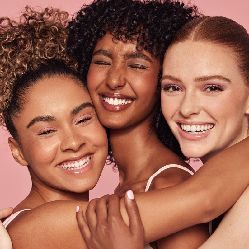 MYSTER ROSEY Nudes Series Mini Eyeshadow Palette, Velvety Matte Finish, 6 Nude Taupe & Brown Neutral Eye Shadows, Travel Friendly Size, Vegan, Cruelty-free,Long-lasting