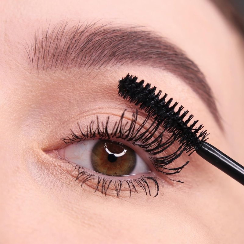 Lord & Berry Prodigious Mascara - Curling & Volumizing, Smudge-Free Formula for False Lash Effect | 0.33 fl oz