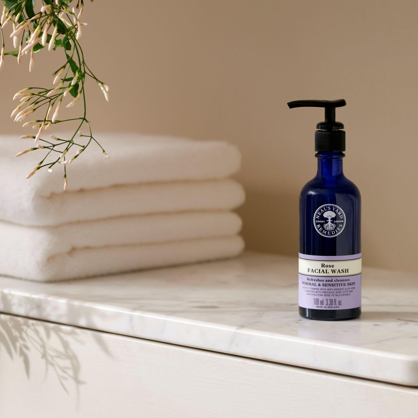 Neal's Yard Rehydrating Rose Face Wash, Soothing & Balancing for All Skin Types, With Aloe Vera & Rose Otto, Vegan Approved & Cruelty-Free, 100mL