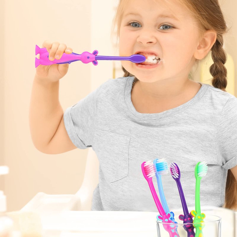Gerrii Kids Toothbrushes Bulk Soft Lovely Little Kangaroo with Covers Suction Cup Individually Wrapped for Children Toddler Home School Camp Daycare Travel (150 Pcs)