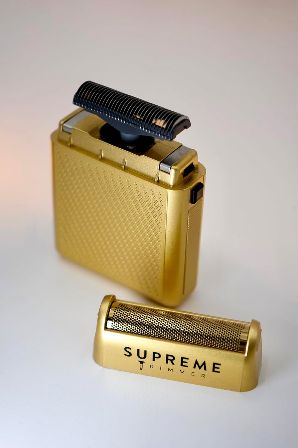 Supreme Trimmer Solo Foil Shaver - Cordless Mini Travel Razor with 150 Min Runtime | Professional & Home Use | STF101