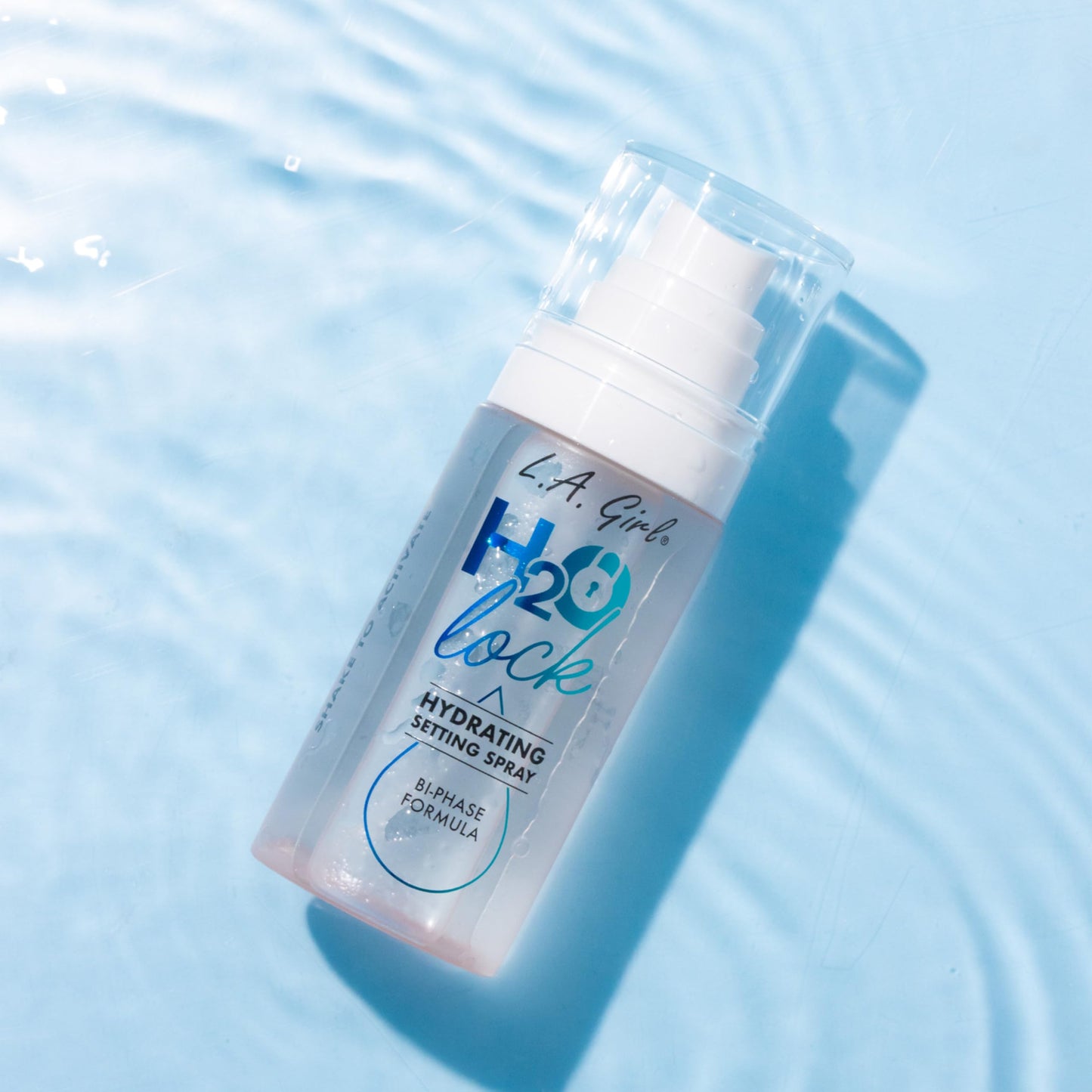 L.A. Girl H2O Lock Setting Spray, Bi-Phase Hydrating Makeup Setting Mist with Aloe Vera, Vitamin E, Cucumber Extract, Dewy Finish, Long-Lasting G97882