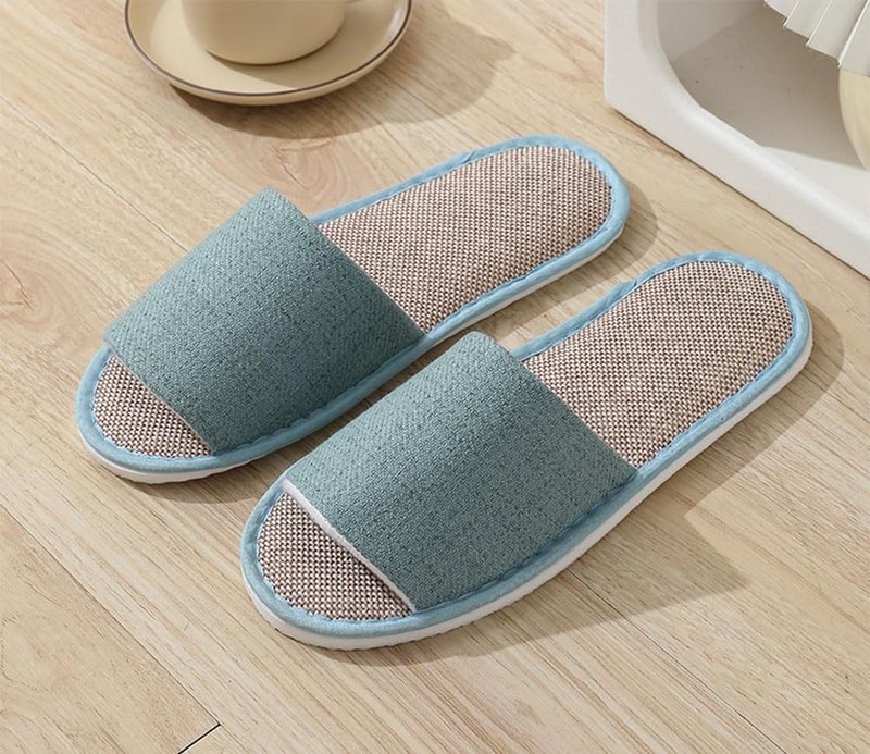 CYlovinho Spa Slippers - Non Slip Disposable Slippers for Guest, Indoor Bathroom Slippers - Washable, Foldable, Open Toe - Bulk for Women & Men