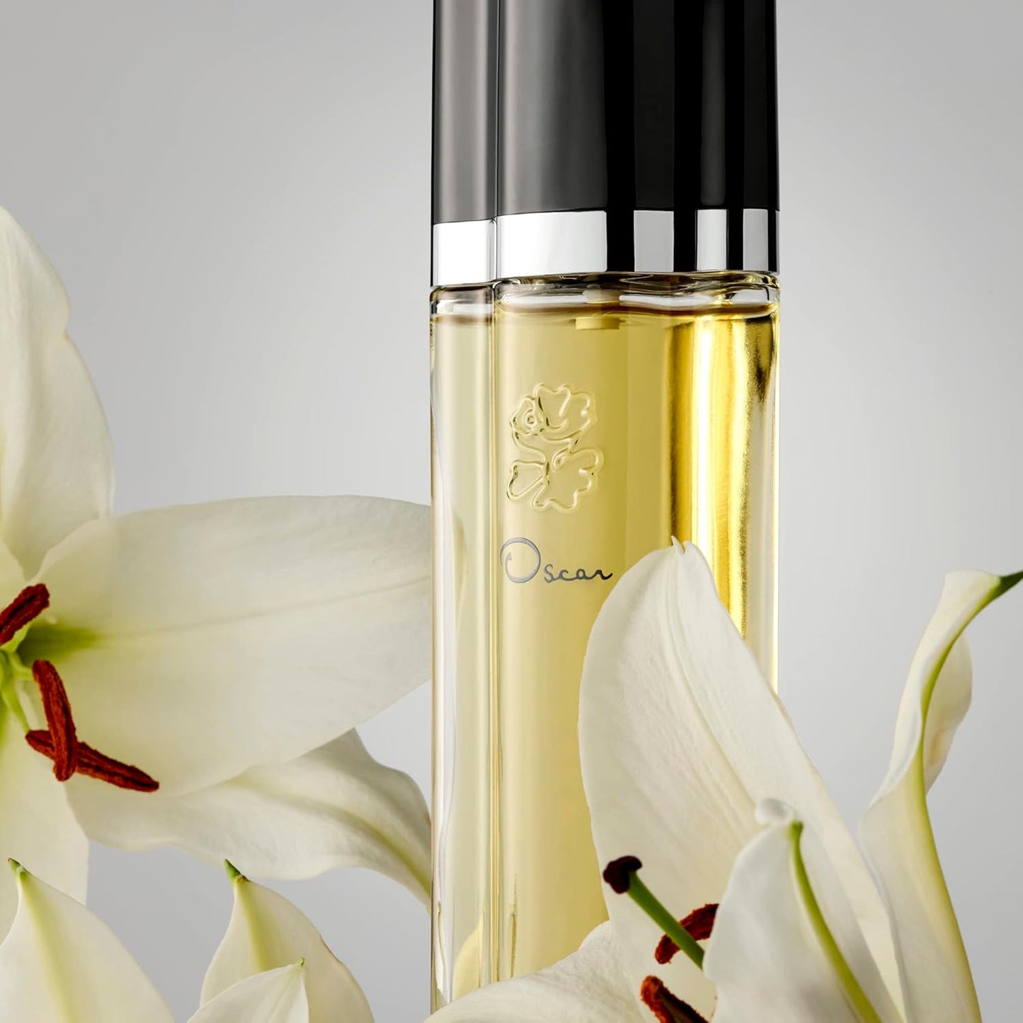 Oscar Signature Collection Dusting Powder for Women - 5.2 Oz | Luxurious Fragrance