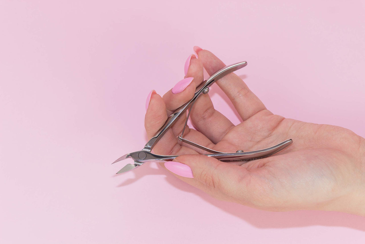 Staleks EXPERT 21 Cuticle Nippers 10 mm – Elongated Handles with Grooved Grip – Inclined Narrow Blades for Precise Work