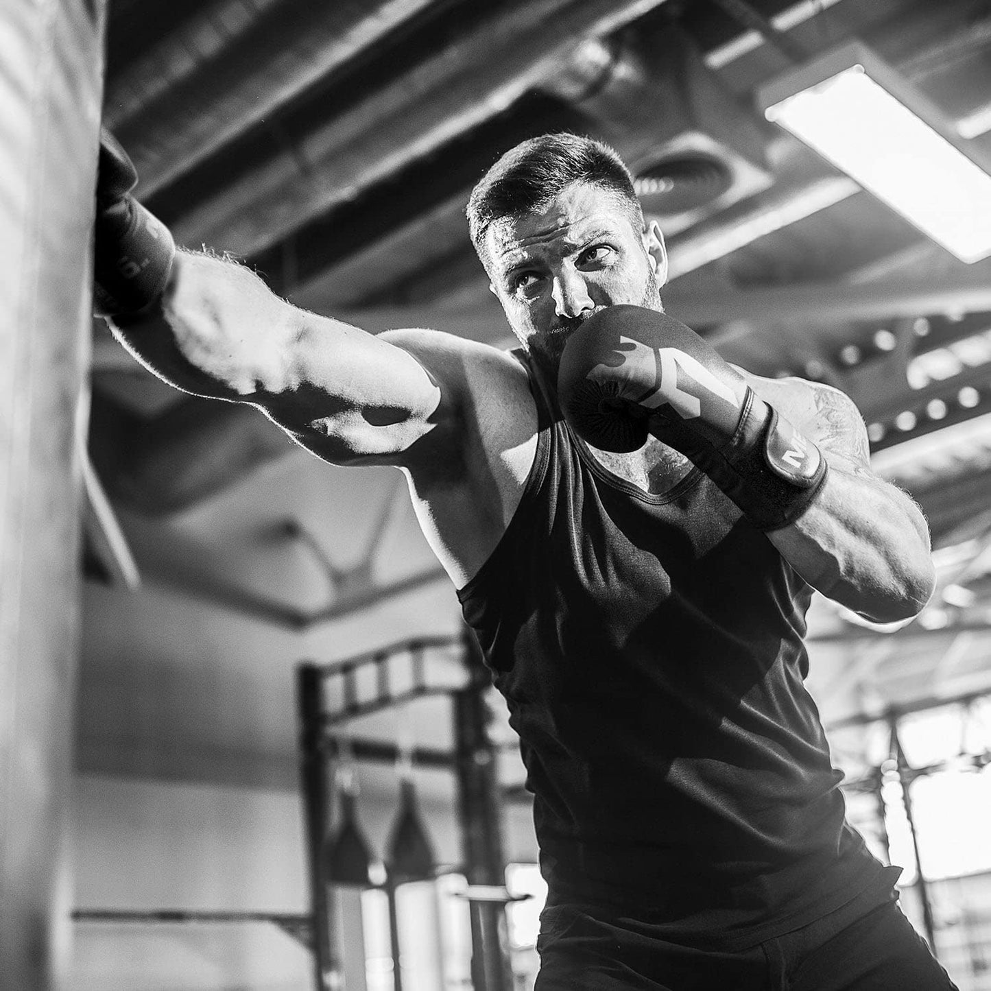 Meister [Critical] Boxing Gloves - Ergonomic High-Density Training Gloves - Matte Black - 16 Ounce