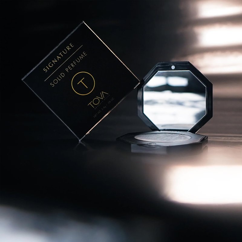 Tova Signature Solid Perfume Compact – Fresh Floral Pocket Perfume Dab-On for Women – Bergamot Jasmine Musk – USA-Made & Cruelty-Free – 2.4 g