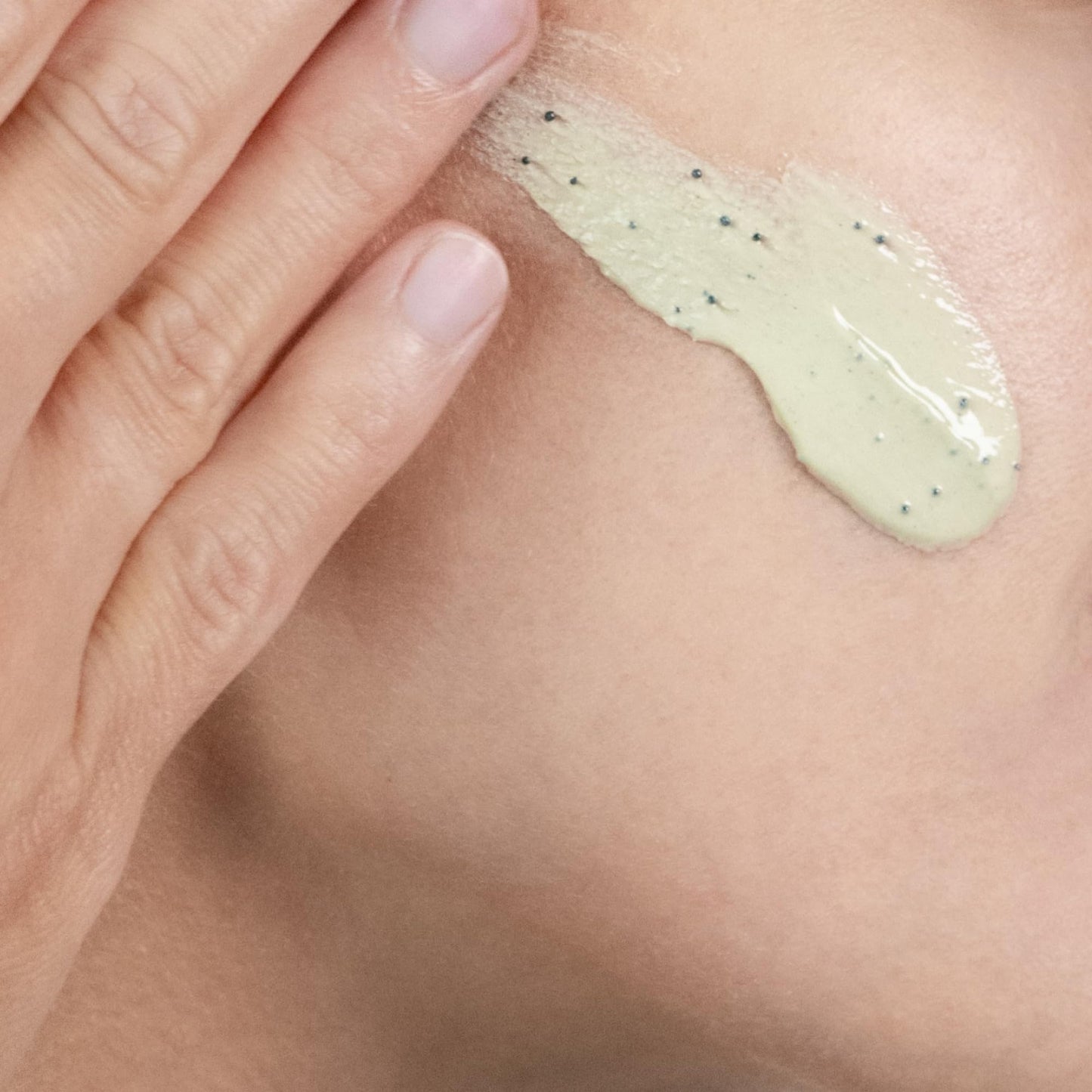 KORRES Santorini Grape Skin Refining Mask With Volcanic Sand, Activated Carbon Capsules And Salicylic Acid BHA For Pore Appearance, Gentle Exfoliation And Smoother Look, Vegan Skincare, 2.36 Fl Oz