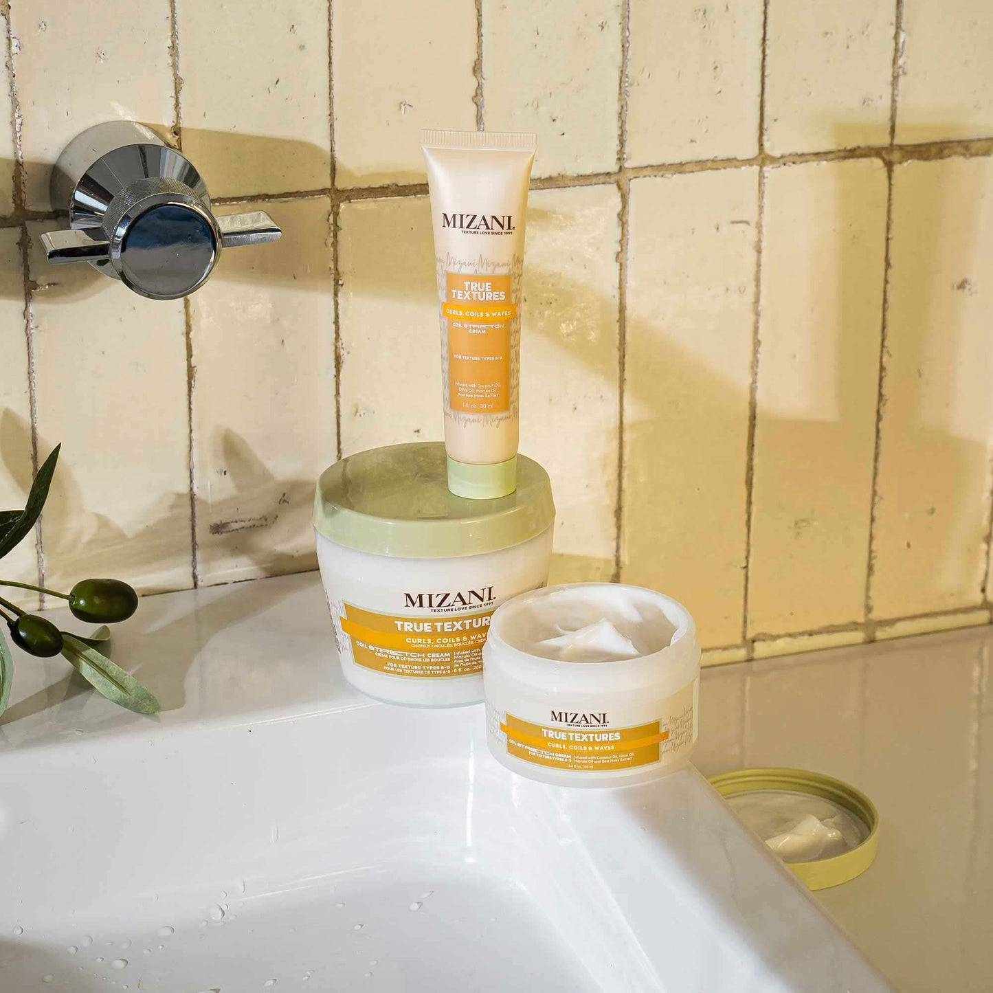 Mizani True Textures Coil Stretch Cream | Soft Hold Curl Shamping Cream | Non-Drying| For Curly, Coily Hair | 8.5 Fl Oz