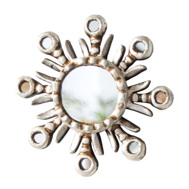 DecorContreras Handmade Small Sun Mirror from Peru – Hand-Carved Wood Round Mirror 6in with Silver Leaf Finish - Unique Gift for Housewarming or Birthday (Silver)