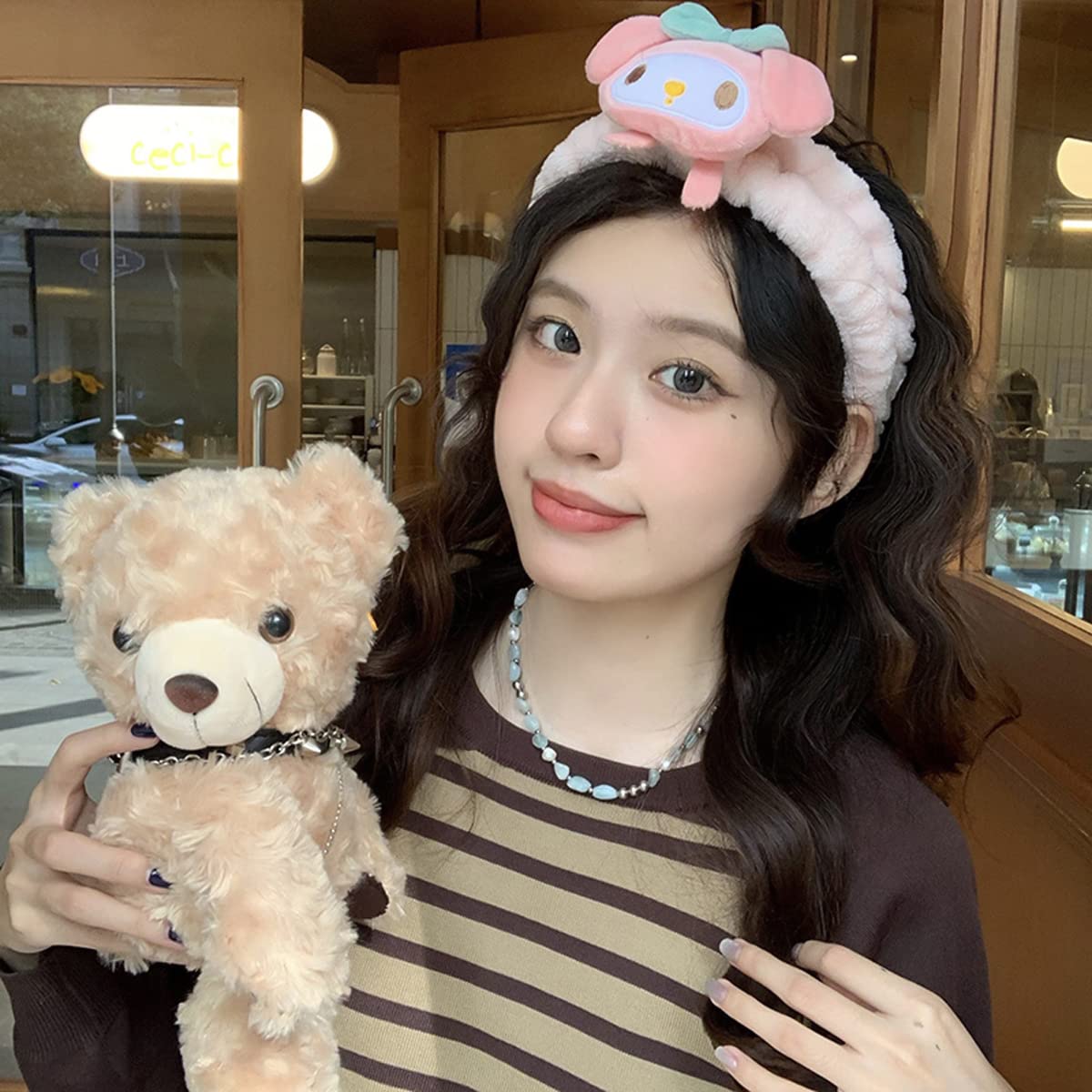 Kawaii Spa Headband - Cute Pink Makeup & Face Washing Accessory for Women | Soft & Comfortable Design