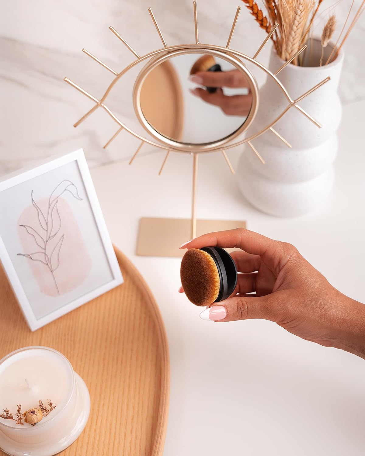 Cocosolis Tanning Brush - Premium Self-Tanner Application Brush for Flawless Results | Ideal for All Skin Types