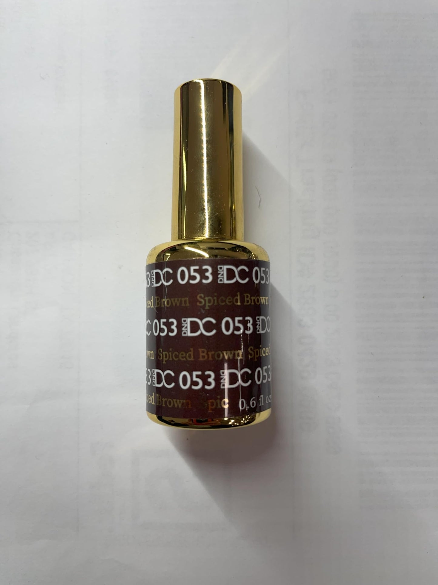 DND DC Gel Polish Set, Brown Collection, UV/LED Gel Polish and Air Dry Nail Lacquer, Matching Chip-Free Polish Duo, 052 Walnut Brown, 0.5 Fl Oz