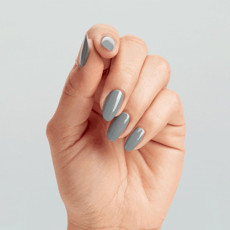 OPI Nail Lacquer Suzi Talks with Her Hands | Opaque Muted Gray Crème Chip Resistant Nail Polish | Muse of Milan Collection