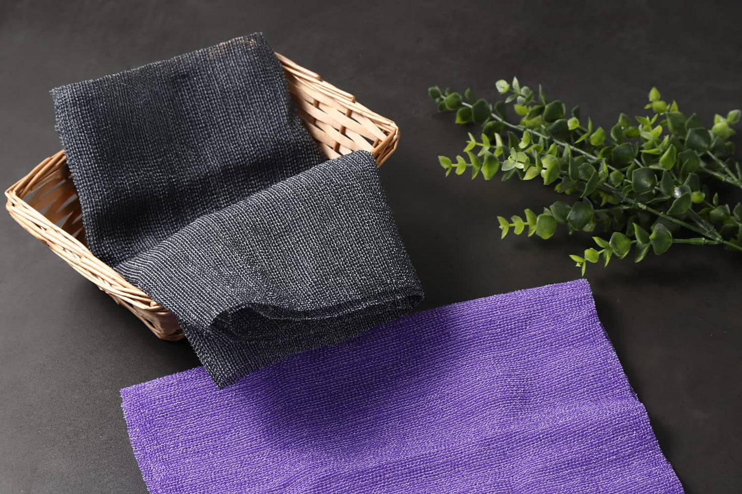 Extra Rough, Exfoliating Washcloth [Made in Japan] Exfoliating Towel Special texture makes Fluffy Foam lather, Back Scrubber, Dead Skin Cell Remover [Loofah for Women and Men] (2pcs set)