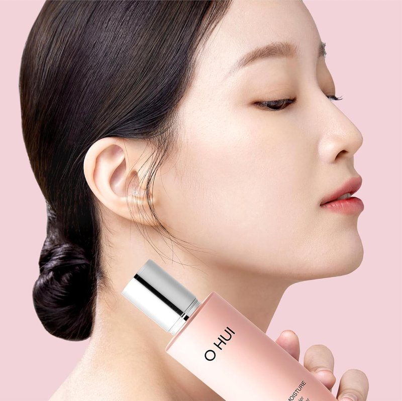 O HUI Miracle Moisture Set - K-Beauty Skin Care Essentials for Glass Skin | 3 Full Size + 4 Travel Items | Ceramide & Peptide Enriched