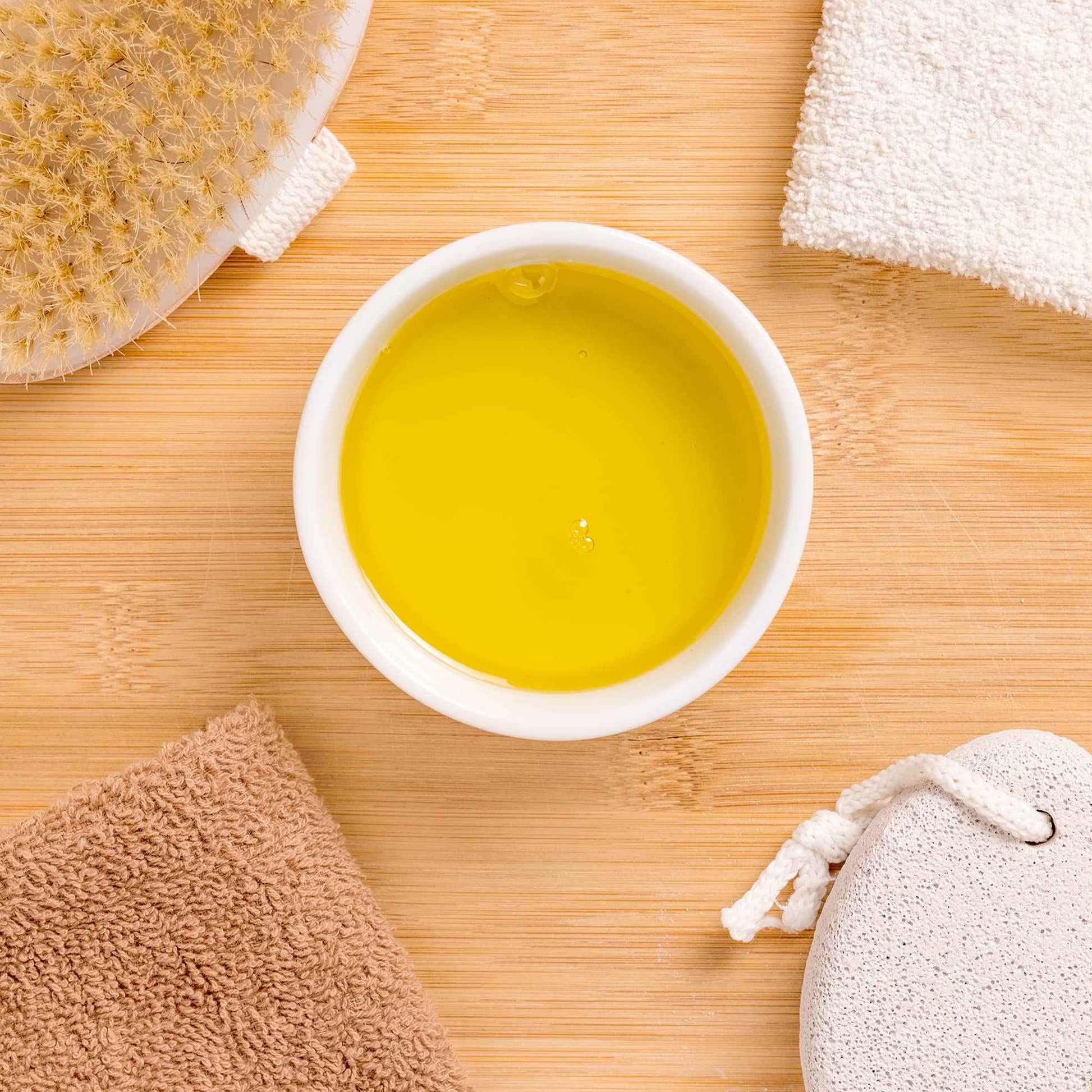 Ora's Amazing Herbal Travel Size After Sun and Shave Oil for Women & Men, Sunburn Relief, Botanical Moisturizer with Nourishing Herbs and Essential oils, Razor Burn, 2 oz with Pump