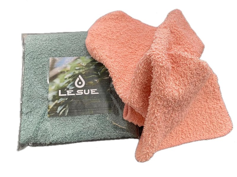 Deep Clarifying Exfoliating Facial Cleanser - 5 oz, 2-Pack with LeSue Washcloth