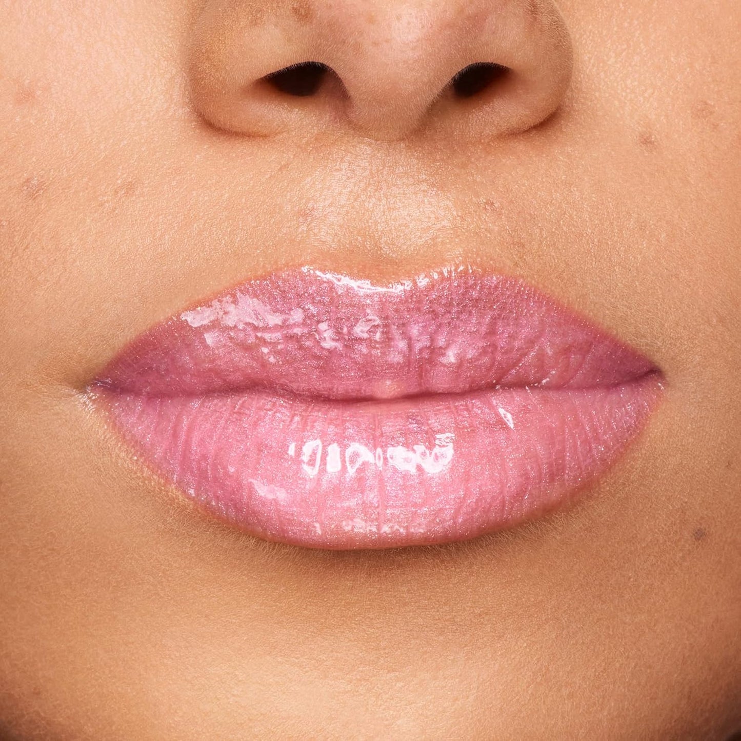 Shiseido Shimmer Gel Gloss - High-Shine Lip Gloss for Mirror-Like Finish | 12-Hour Hydration, Weightless & Non-Sticky