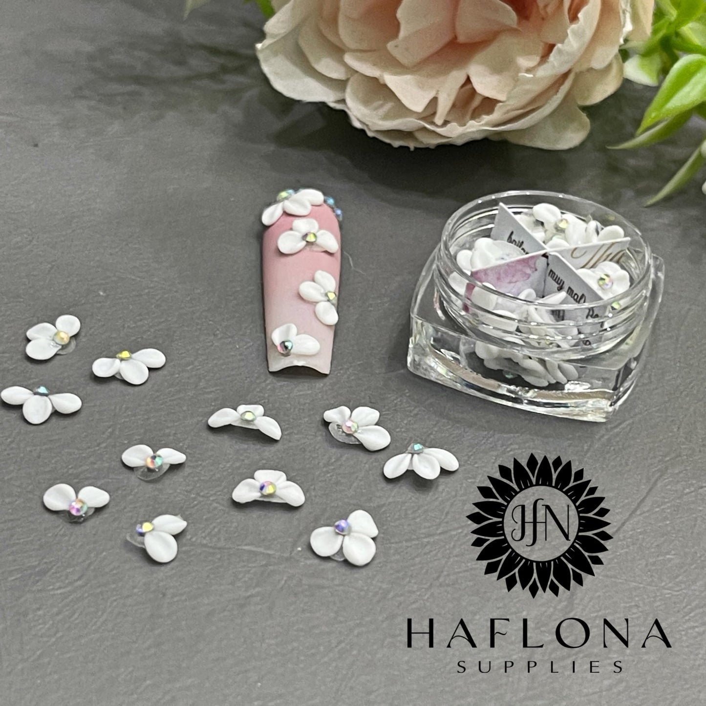 Set 50Pcs White 3D Flowers For Nails, Handmade 3D Acrylic Flowers For Nails, Wedding Flower Nail Charms Rhinestones Gems by Acrylic Powder Design Deco Nail Art Women Girls (Apricot Tiny White - 50Pcs)