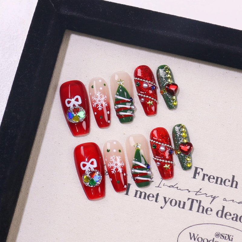 Christmas Press-On Nails - 10 Pcs Handmade Acrylic Coffin Nails with Glitter & 3D Rhinestones | Size M