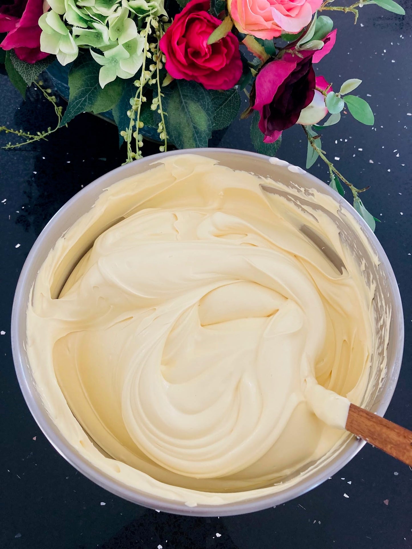 Oslove Organics Mango Butter 2 LB Pure, Natural, Hand -packed, Fresh & Fluffy in DIY mixes | Obtained from Mango seeds | Use for DIY leave in conditioner, Salves, Body Butter, Lotions & Soaps
