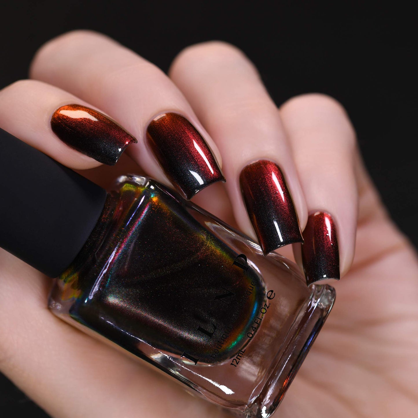 ILNP Eclipse - Black to Red Chrome Nail Polish, Color Changing Multichrome, Red and Black Nail Polish, Non-Toxic, Vegan
