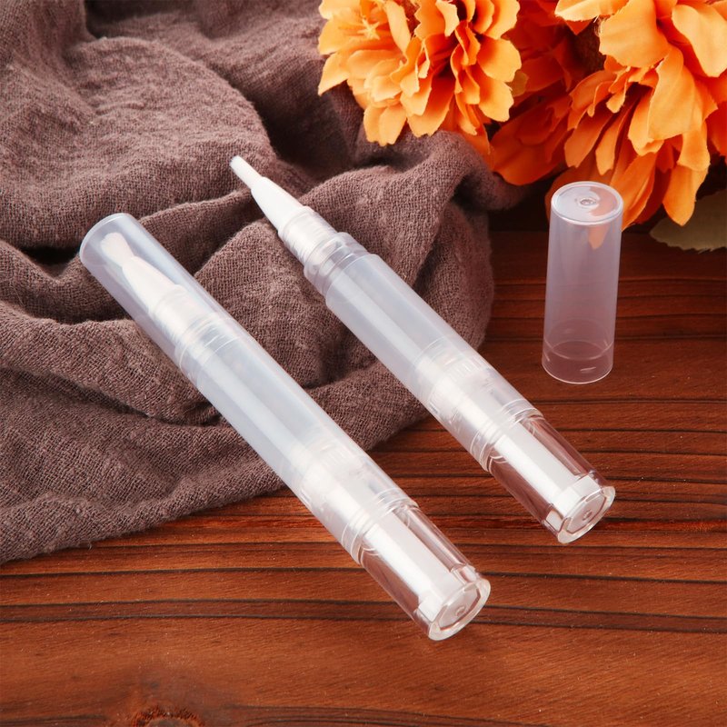 YOUNTHYE 50PCS 5ml Cuticle Oil Pen Empty Nail Oil Pen Cuticle Oil Pen Transparent Nail Oil Cuticle Pen Bulk Empty Nail Oil Pen with Brush Tip for Nail Polish, Lip Gloss, Eyelash