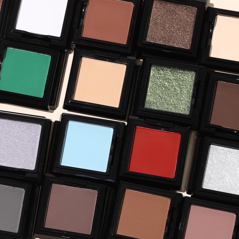 UCANBE White Single Eyeshadow Palette, Highly Pigmented Matte Eye Shadow Powder, Professional Long-Lasting Waterproof Makeup Palette