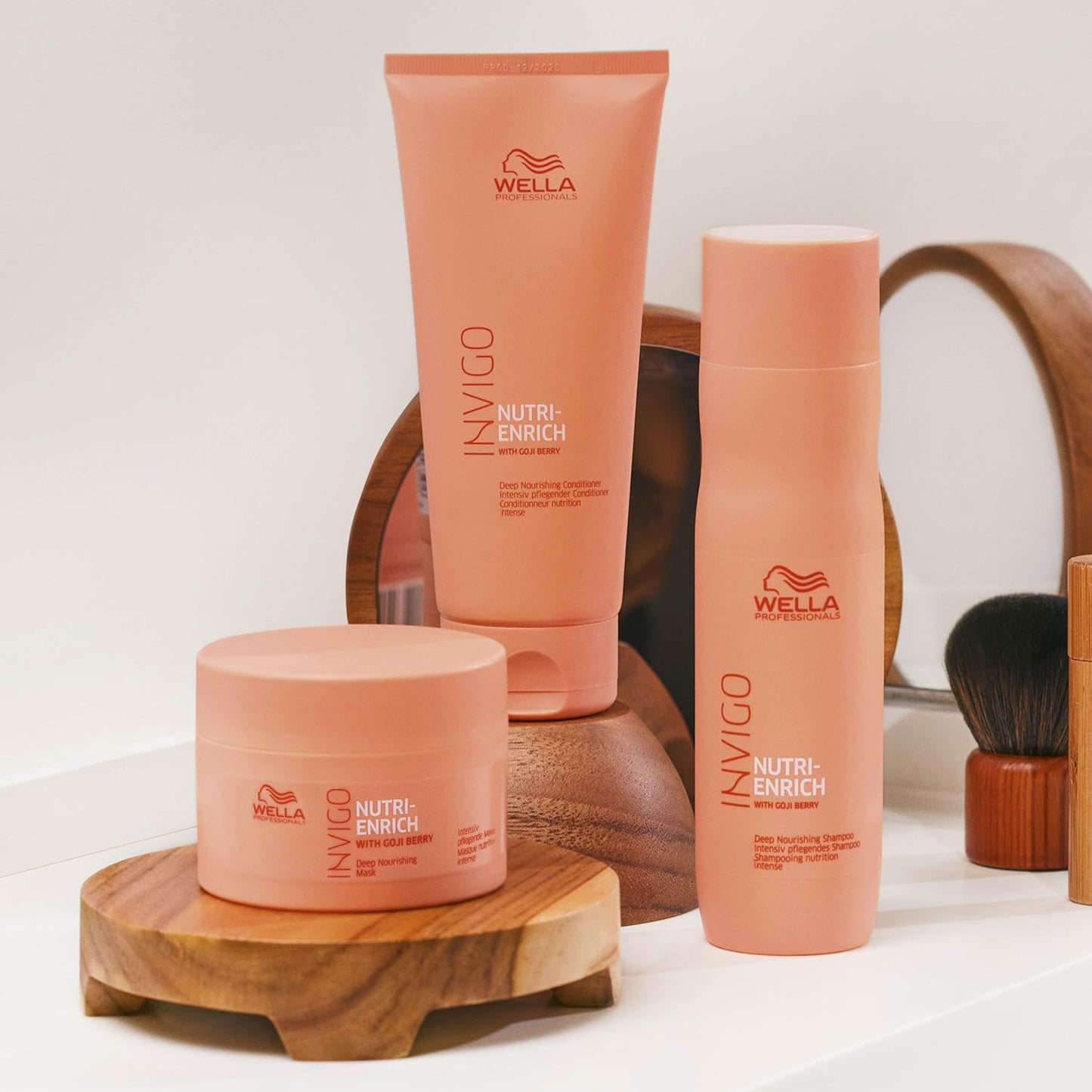 Wella Professionals Invigo Nutri-Enrich Shampoo - Deep Nourishing for Dry & Damaged Hair | 33.8 oz