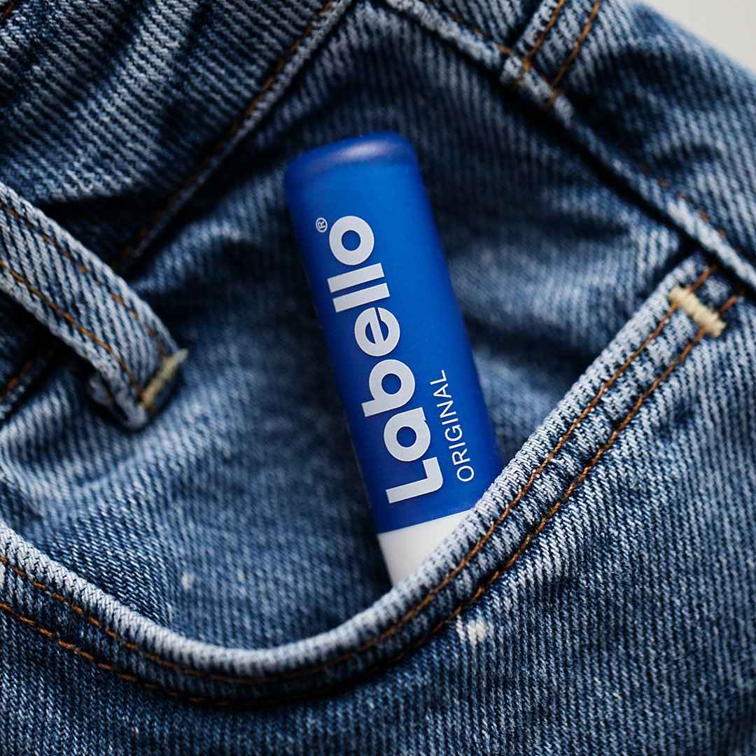 Labello Original Lip Balms - Pack of 6 (6 x 4.8 g), Naturally Beautiful Lips, No Mineral Oils