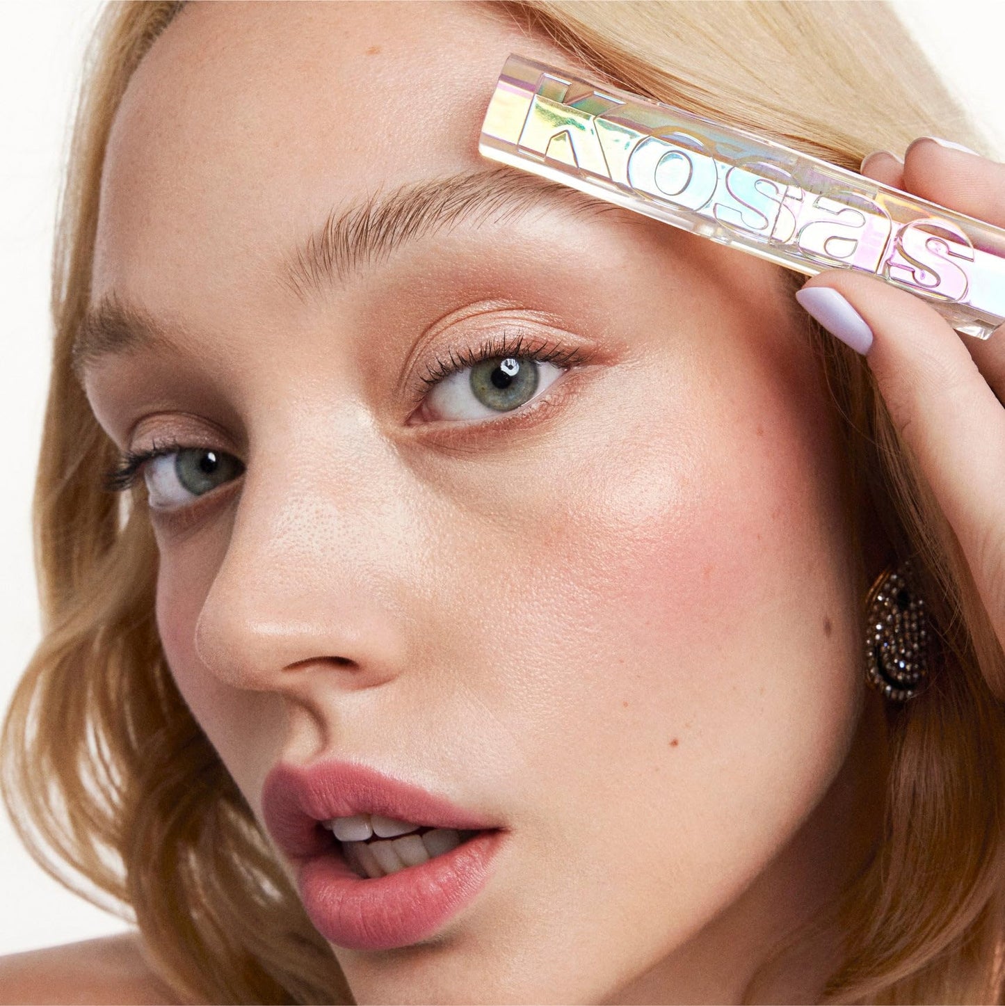 Kosas Air Brow Tinted Eyebrow Gel – Volumizing Brow Gel with Flexible Long-Lasting Hold, Clear