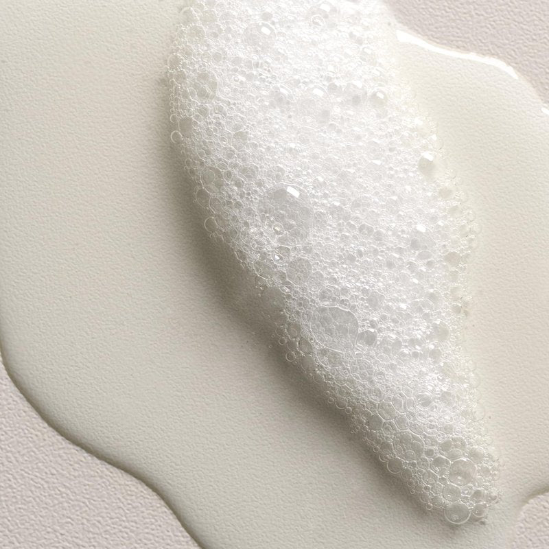 Davines VOLU Shampoo, Volumizing Gentle Cleansing Action for Fine or Limp Hair - Making it Soft and Light with a Lasting Boost of Body and Volume with Turnip Root Extract, 8.45 Fl Oz