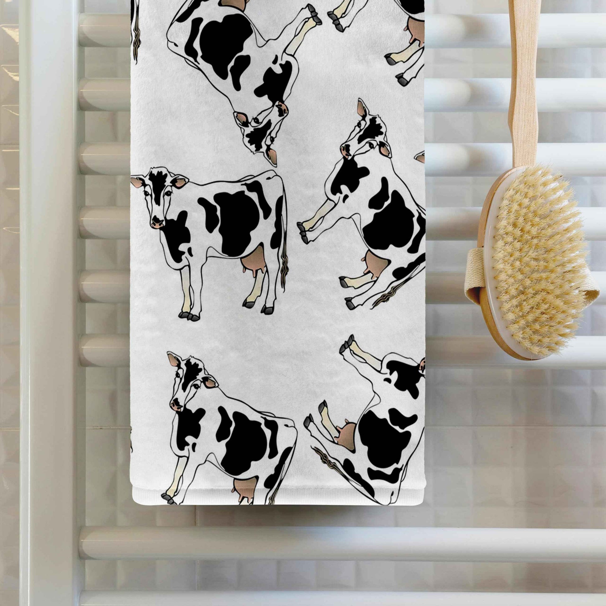 3D Rose Print of Cartoon Cow Toss Pattern Hand Towel, 15" x 22"