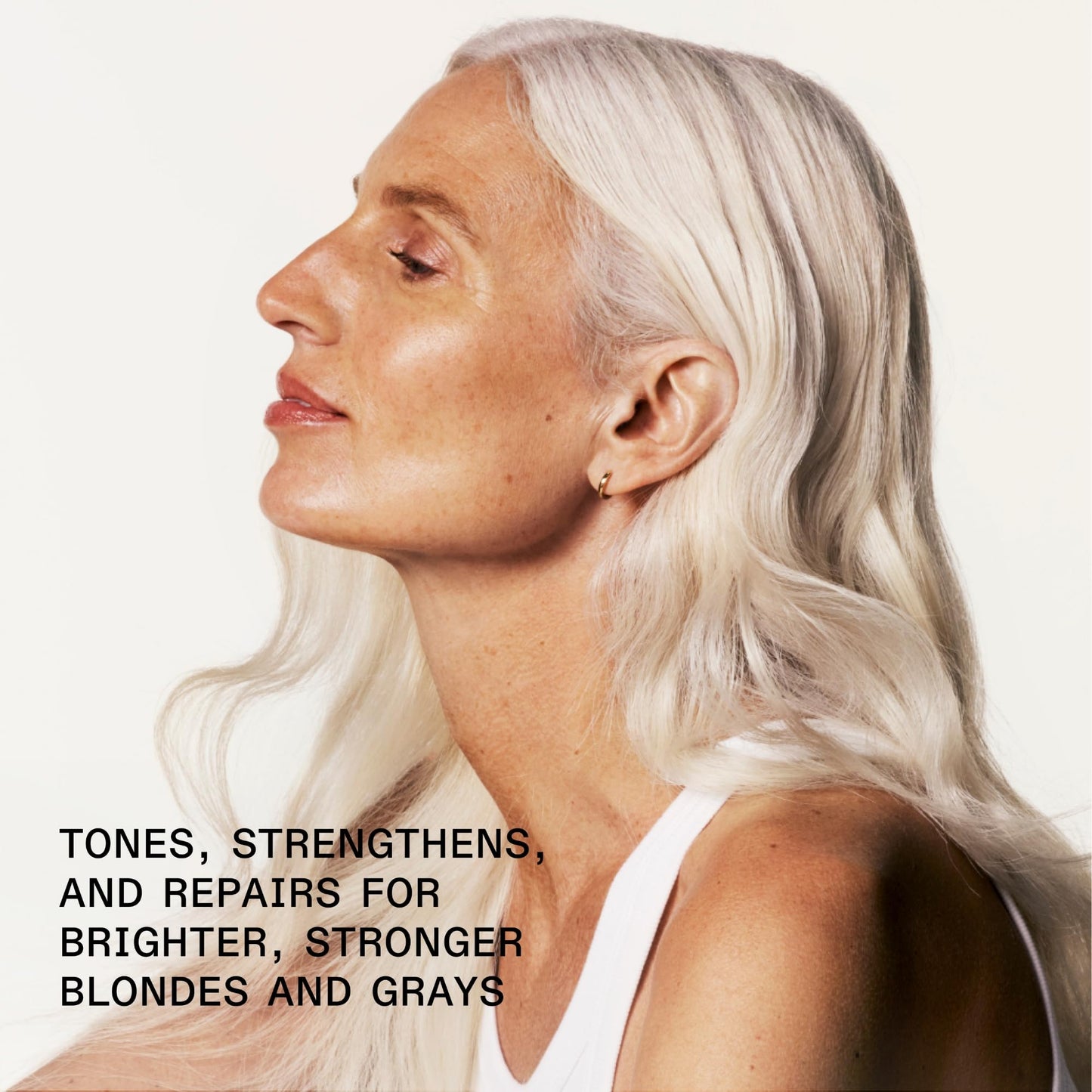Olaplex Nº.4P Blonde Enhancer Purple Toning Shampoo: Neutralizes Brassiness & Strengthen | Repairs Damages & Hydrates Hair | For Coily, Curly, Straight, and Wavy, 1000 mL / 33.8 Fl. Oz.