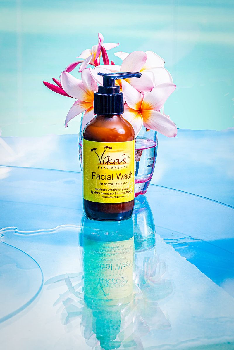 Vika's Essentials Facial Wash for dry skin