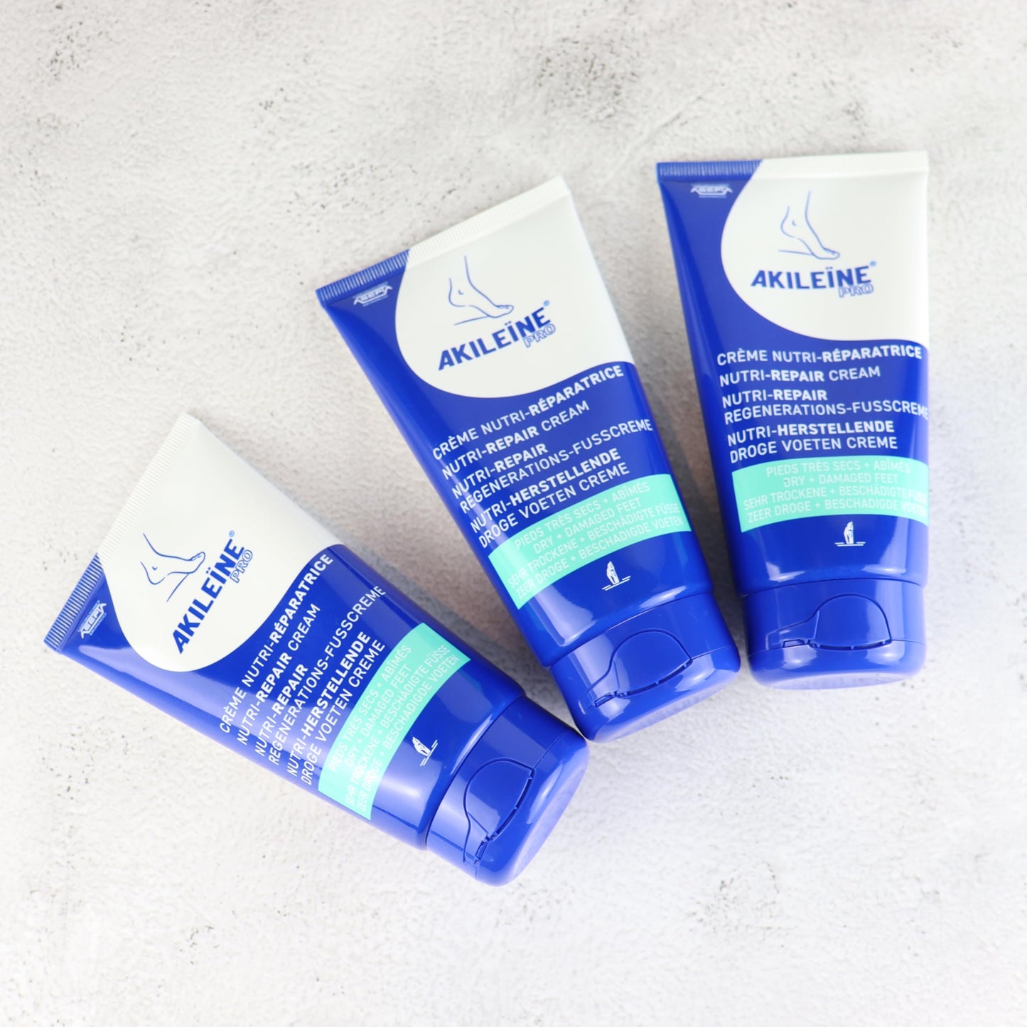 Akileine Nutri-Repair Foot Cream - Ultra-Hydrating Foot Moisturizer Cream for Dry Cracked Heels and Feet, Deep Nourishment For Callus, 24-Hour Moisturization, 5 Fl Oz