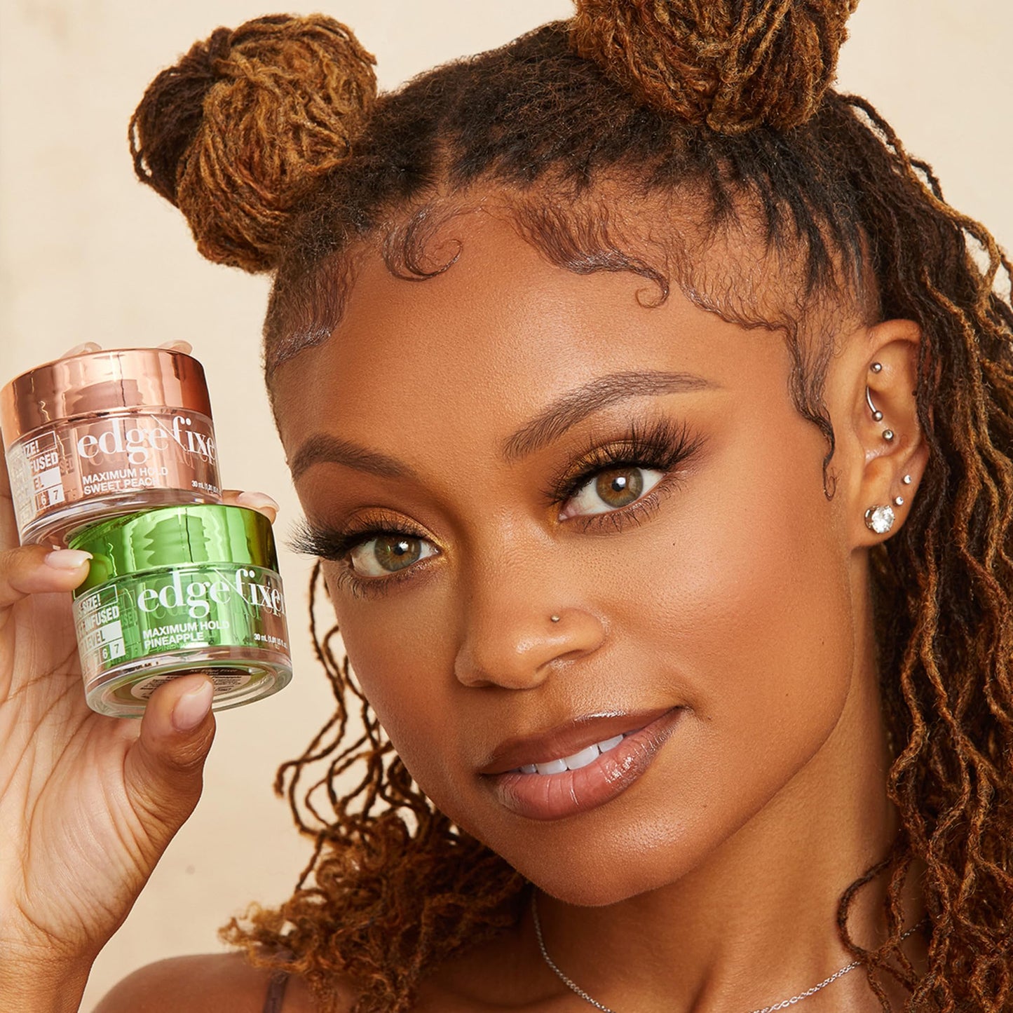 Kiss Colors & Care Maximum Hold Edge Fixer Gel for Curly Hair, Sweet Peach Scent, 1.01 Fl oz/30 ml, Infused with Biotin B7, 24hr Edge Control & Flyaway Hair Tamer, Non-Flaking, Non-Greasy Styling Gel