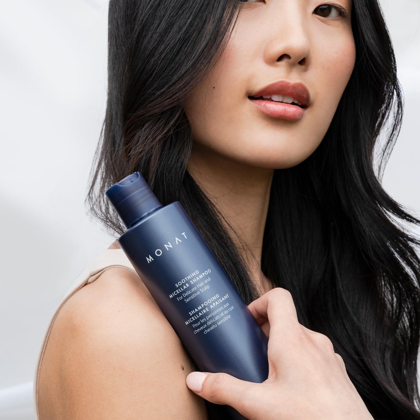 MONAT Soothing Micellar Shampoo - High-Performance Hair Shampoo Promises a Gentle, Refreshing Cleanse. Friendly to Scalp - Net Wt. 237 ml / 8 fl. oz.