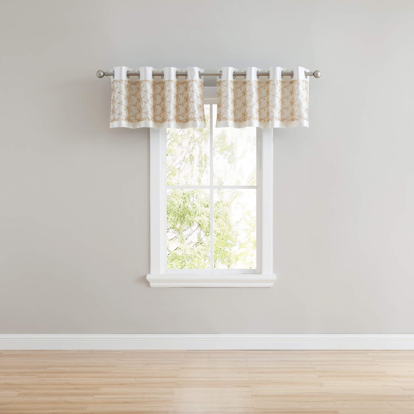 Stylemaster Cody Grommet Valance with Metallic Band