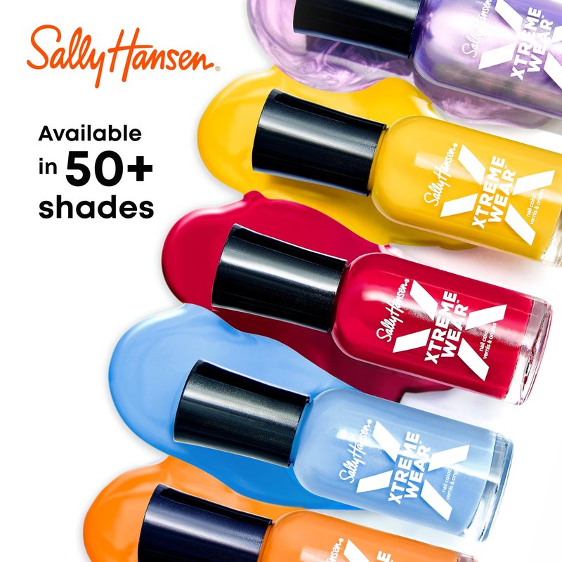 Sally Hansen Xtreme Wear Nail Polish, Streak-Free, Shiny Finish, Long-Lasting Nail Color, Black Out, 0.40 fl oz
