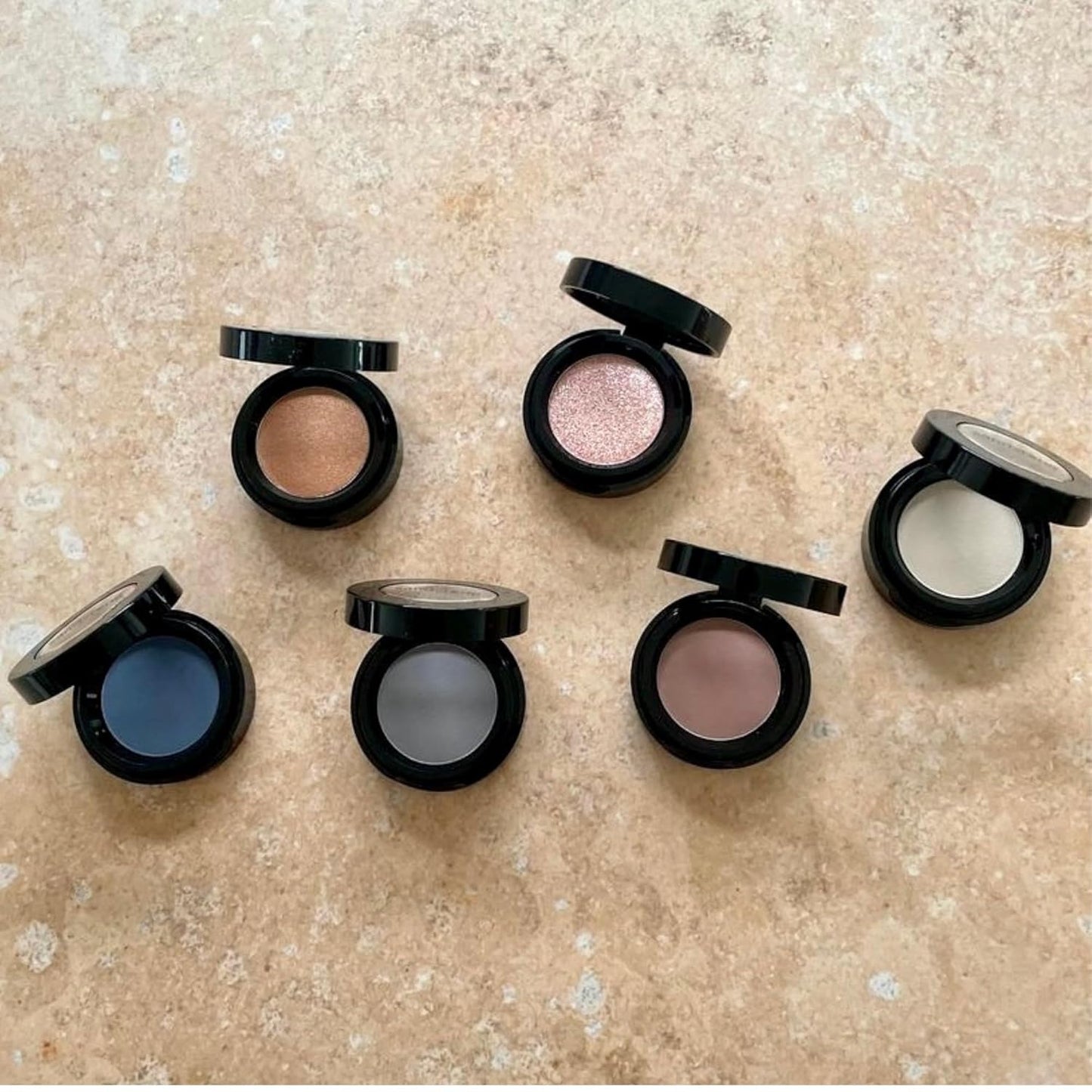 Hypoallergenic Eyeshadow - Long-Lasting, Blendable Formula | Fragrance-Free & Vegan, 262 White-ish