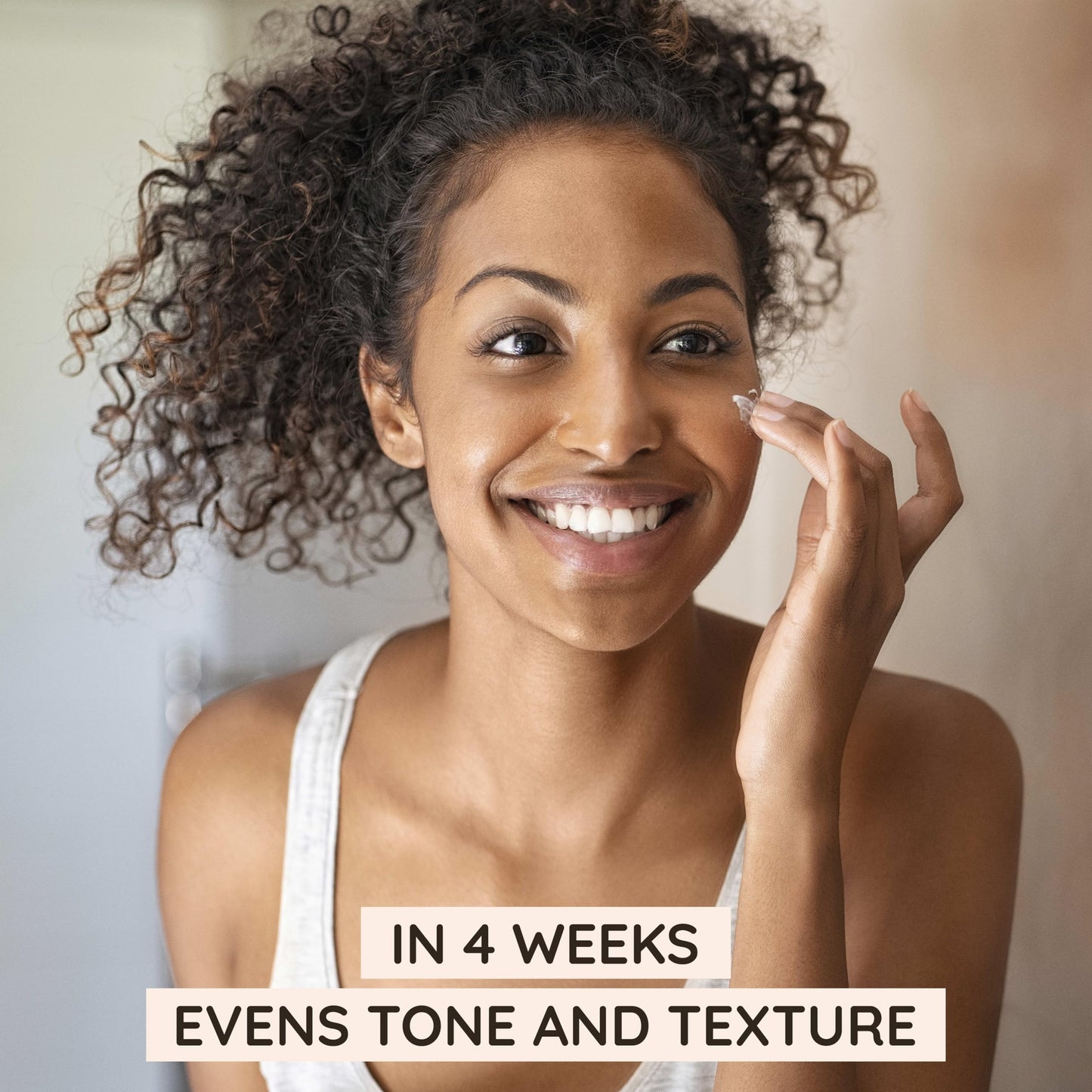 Aveeno Positively Radiant Face Moisturizer with SPF 30 Sunscreen, Hydrating Facial Moisturizer with Soy Extract to Visibly Improve Skin Tone and Texture, Hypoallergenic Formula, Oil-Free, 2.3 Fl Oz