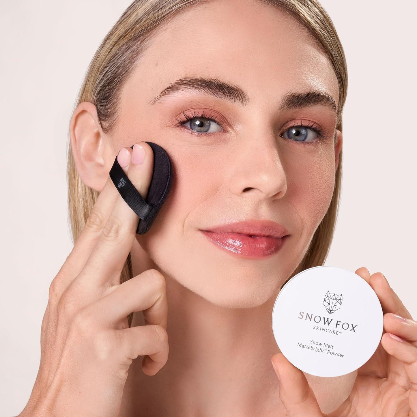 MatteBright™ Snow Melt Powder - 5.5g for Flawless Skin
