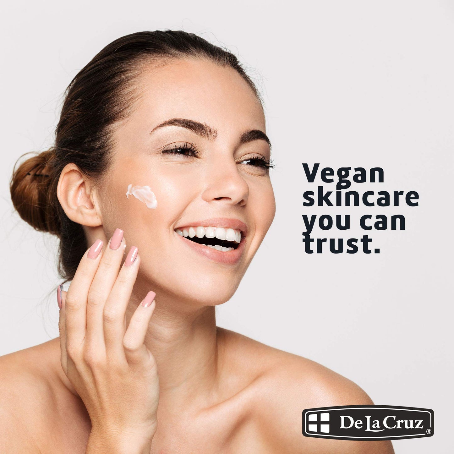 De La Cruz Vitamin E Cream Moisturizer for Face and Neck, 10,000 IU - Moisturizing Skin Care for All Skin Types - Made in USA - 4 OZ. (6 Pack)