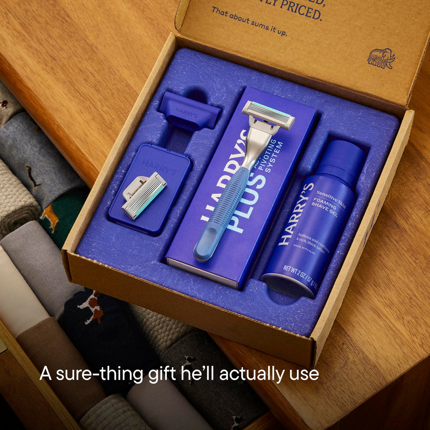 Harry's Plus Starter` Shaving Kit for Men - Premium Handle, 5 Razor Blade Cartridges, Foaming Shave Gel, and Travel Blade Cover - Advanced Pivoting System - Moss