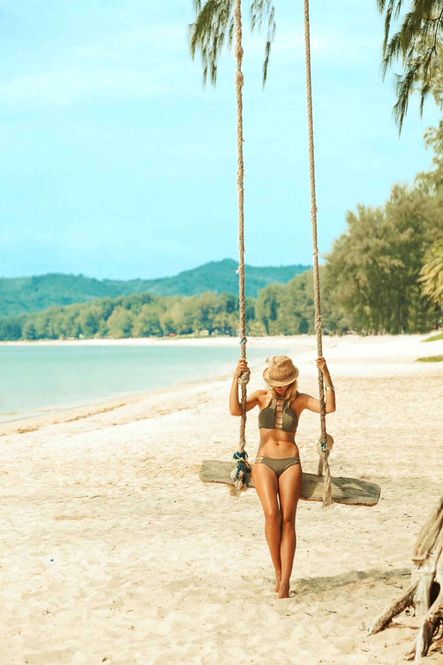 Australian Gold Dark Tanning Accelerator Lotion, 2020 Formula, 8 Fluid Ounce, Classic Cocoa Dreams (Pack of 2)